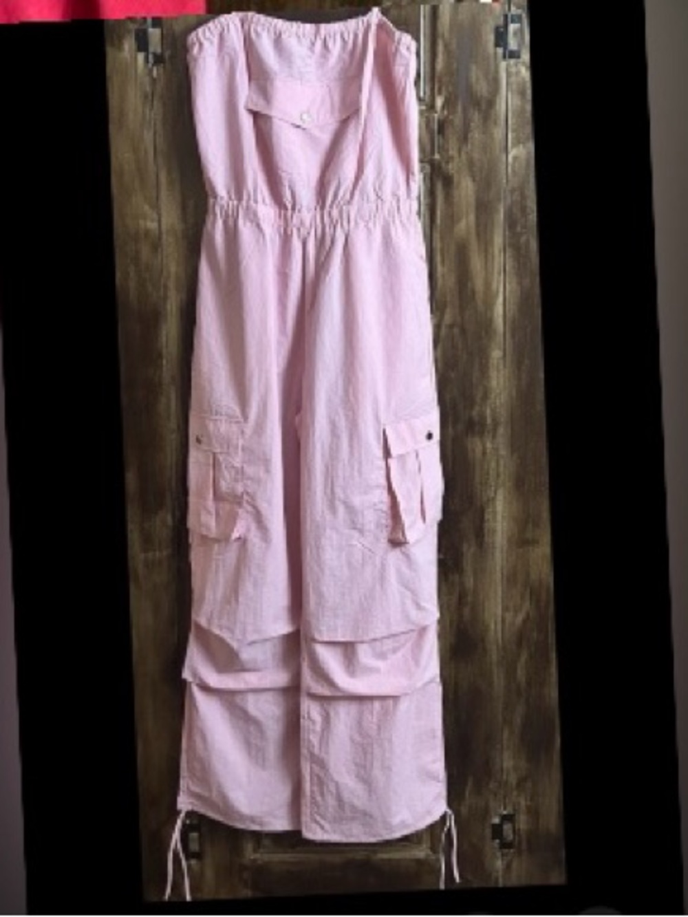 Women’s Pink Jumpsuit With Cargo Pockets Size L NWT Wide legs, Multiple Pockets
